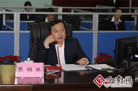 昆明市长张祖林对话百姓解答民生 亲自接听来电