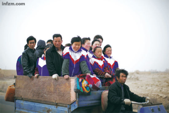 浙江德清:一个县长推动的校车改革(组图)