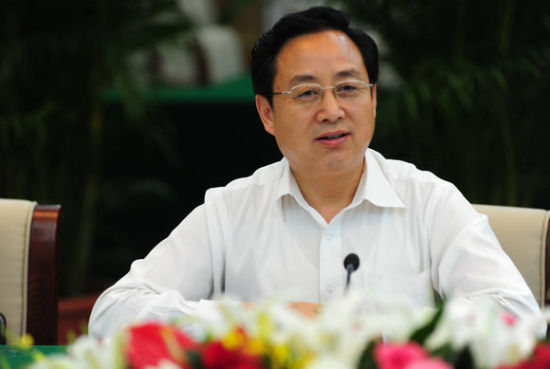 广东纪委书记黄先耀 广东纪委书记:宁可听得不舒服大家也莫入监再哭