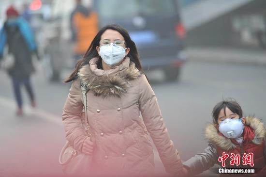 资料图 中新网记者 李泊静 摄 环保部:河北部分钢铁、焦化企业违法排污问题突出