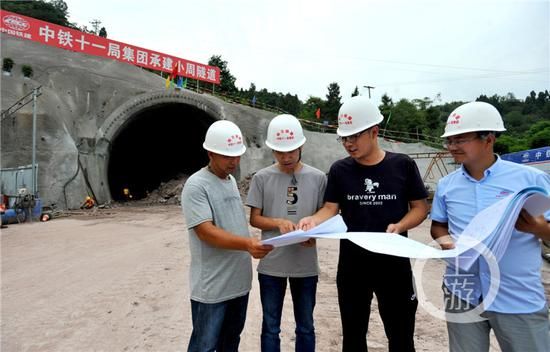 施工现场 郑万铁路重庆云阳段快速推进 重庆到北京8小时