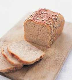 饮食误区--褐色面包就是全麦面包?