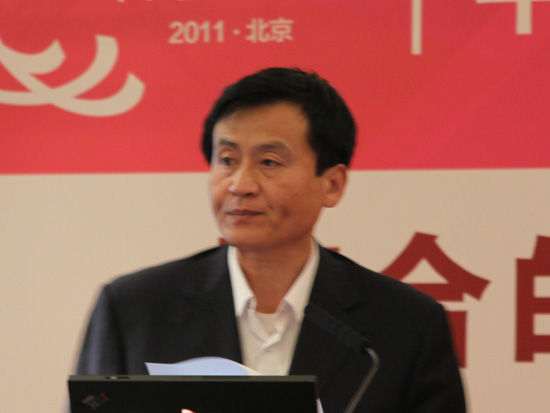 图文:鲁泰纺织股份有限公司总经理刘子斌演讲