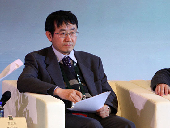 “国际金融论坛2011年全球年会”于2011年11月8日-10日在北京召开。上图为中国中小企业发展促进中心主任秦志辉。(图片来源：新浪财经 丁蕊 摄)