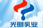 䳬