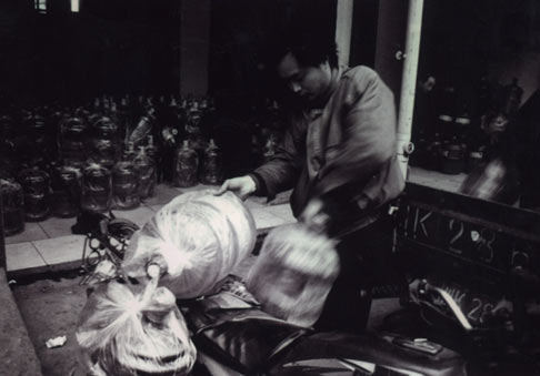 2005年“中国-人与水”摄影大赛二等奖作品