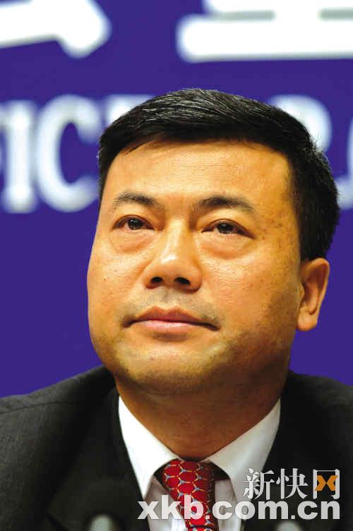 炒股没亏本金买基有些亏损_滚动新闻