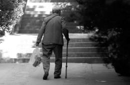 事业单位可能实行养老金改革分析称待遇会下降