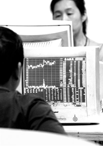 ��ɫ�������𳤽�������ˮ