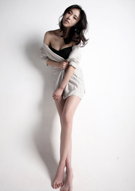 ��ģ"����"������д�����Ը�����POSE