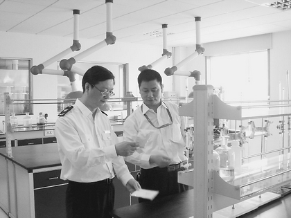 嘉兴检验检疫局检查高风险重点敏感出口商品重