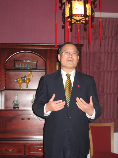 פ��������ʹ����ΰ������������뵽���д���