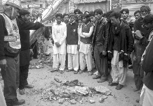 巴基斯坦塔利班头目疑似遭 斩首 _滚动新闻