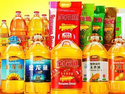 国际油价暴涨殃及食用油 商场加大促销应对涨