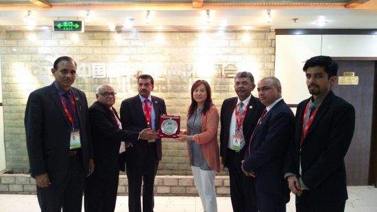 刘春副会长会见印度PHD工商会主席及企业家