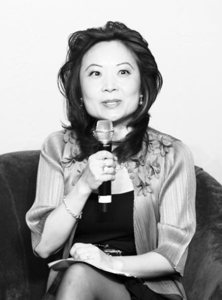 证券 正文 李晶 受欧美债务危机影响,本月至今的两周世界股市的