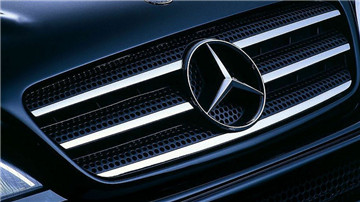 奔驰因尾灯问题召回6万余辆汽车