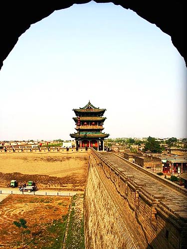 公务接待“压垮”多个旅游名城 丽江黄山均被累