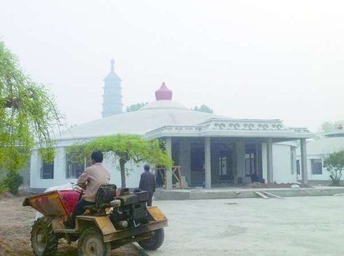 河北承德:避暑山庄内建起豪华私人会所(图)
