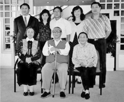 ϰ��ѫ������Ů��Ӱ�Ⱦ���(��ͼ)