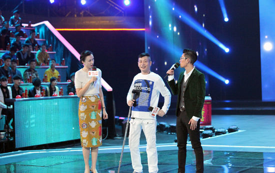 藏族励志歌手团体唱响四川卫视《中国正能量》