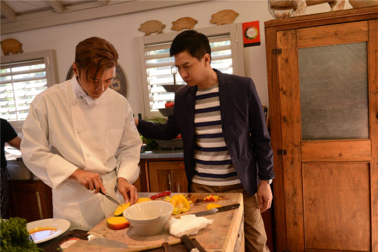 《十二道锋味》首播:范冰冰巴黎开恋爱课堂