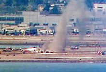 韩国客机在旧金山坠毁