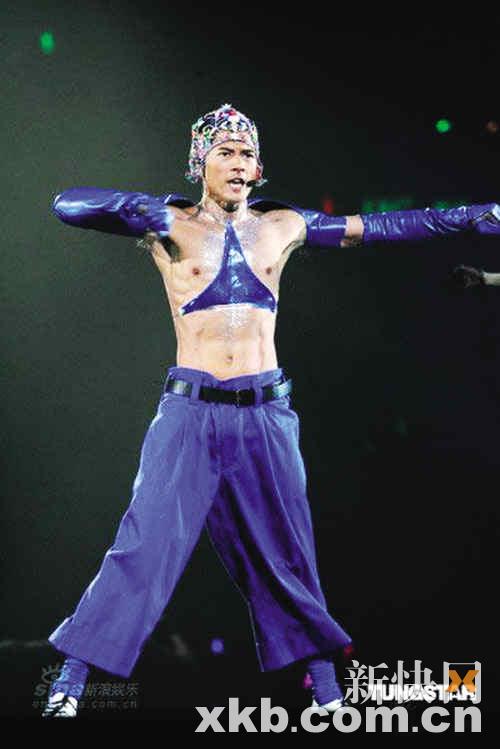 郭富城大玩托马斯回旋