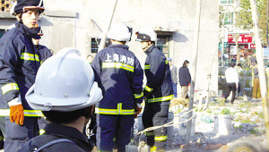 上海加油站爆炸44人死伤39名伤者已出院