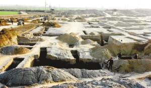 南水北调工程沿线发现大型古墓葬群