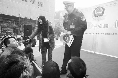 交通知识问答市民嫌太简单