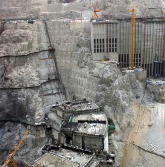 国家督查组莅临青海检查矿产资源开发整顿工作