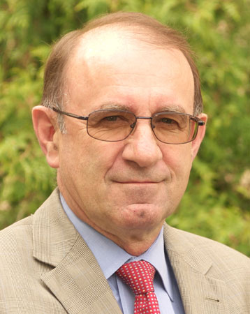 倾国倾城推荐团成员:卡尔·哈勃(图)