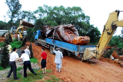 “和平观音”落座泉州_新闻中心_新浪网