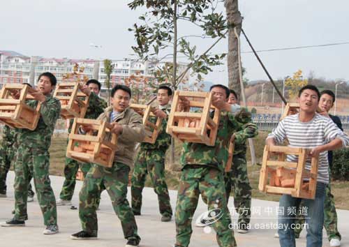 �ĸ￪��30��:���񾭼ó���������֧����ҵ