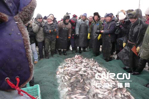 第二届内蒙古克什克腾达里湖冬捕旅游节开幕