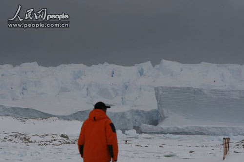 我国南极中山站遭20年来夏季最大风雪(组图)