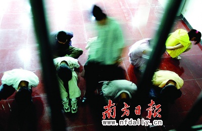 “魔窟”惊魂20天
