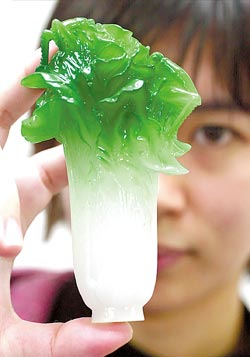 陆客游台湾必买的翠玉白菜原是大陆制造_新闻