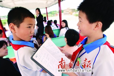 小记者采访南沙湿地公园