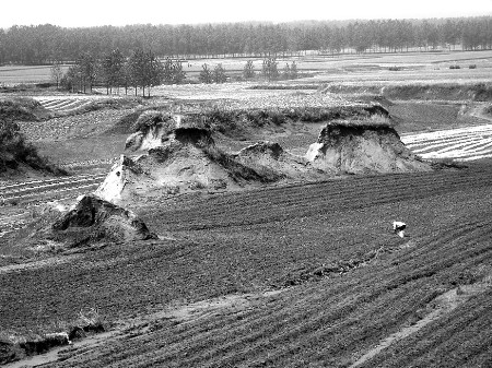 ۰�����£���������µ����ºۼ�