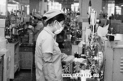 打造实施“双转移”战略先行区