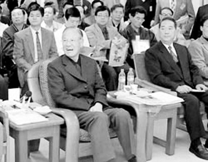 李登辉抛出新两国论 台独立场未改 李登辉,