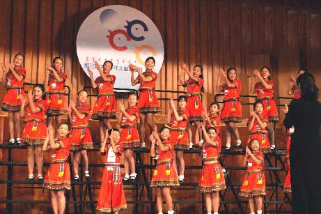 中国少年儿童合唱节开幕(组图)