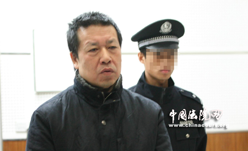 重庆潼南原副县长受贿83万获刑12年(图)