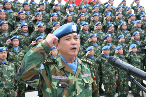 中国参与维和行动20年 促进当地经济发展保障