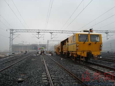 福厦高铁15日通电