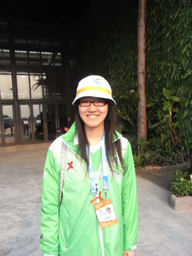 上海世博会的最美视点:志愿者笑脸(组图)