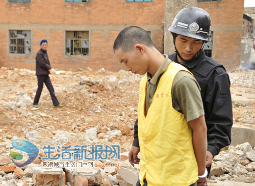 流窜城中村 顺着网线偷电脑