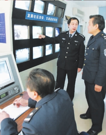 法治春风沐硚口